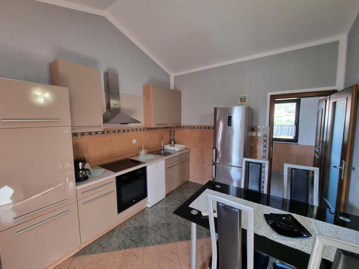 Apartment Grbac Barbat na Rabu Екстериор снимка
