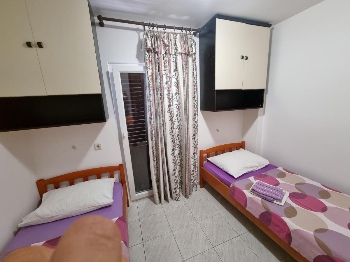 Apartment Grbac Barbat na Rabu Екстериор снимка